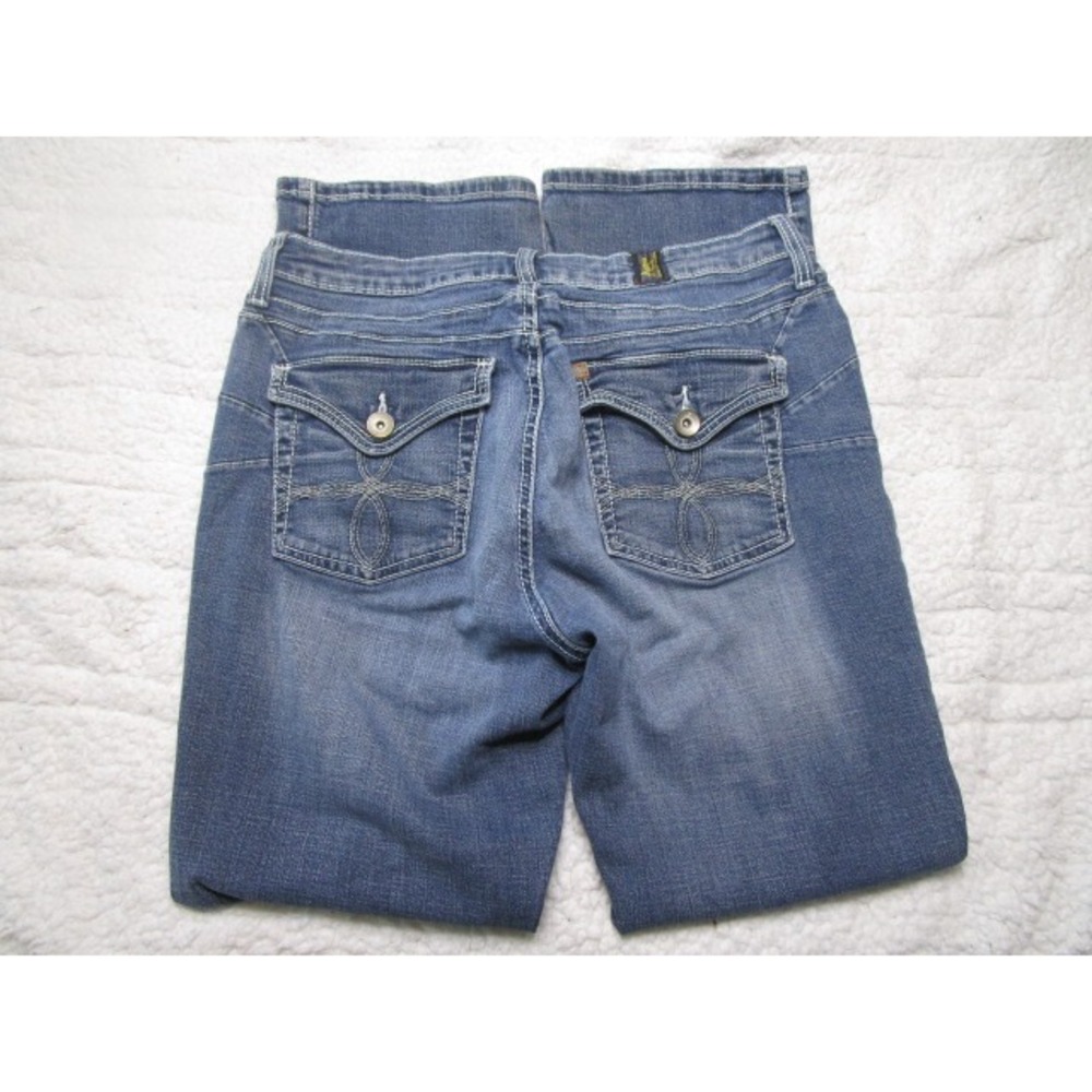 Aura By The Women At Wrangler Jeans Measure 30X28 Dark Wash Mid Rise Cowgirl